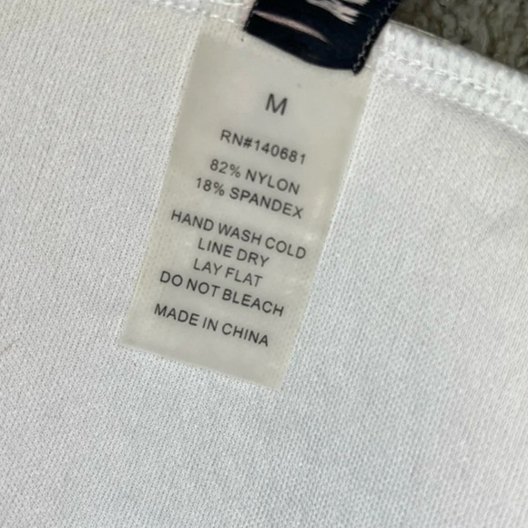 Unique Vintage bikini swim top halter retro‎ padded floral pink and white size M - Picture 7 of 8